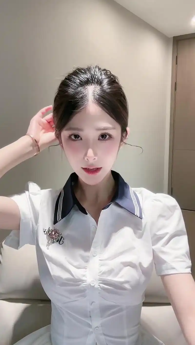 小小蜜桃5 APP界面展示